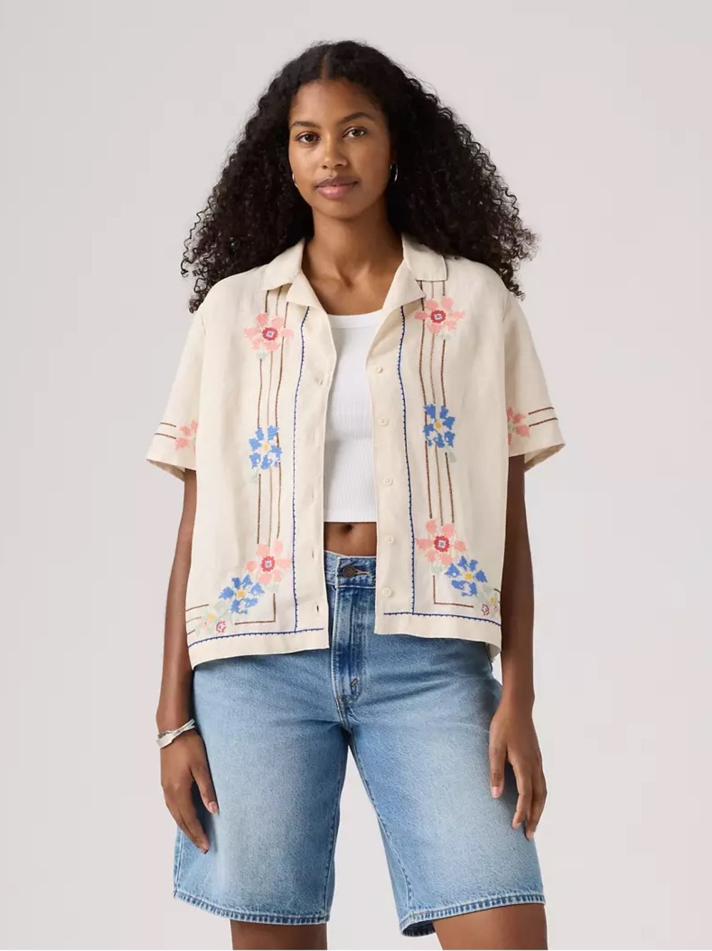 Levi's Cream Button-Down Short-Sleeve Shirt with Pink & Blue Floral Embroidery